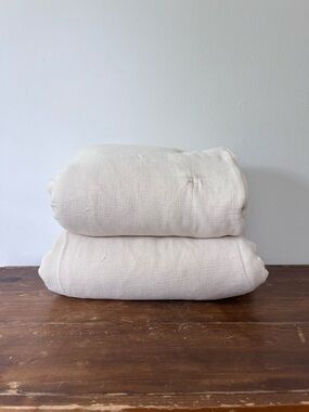 Garbo & Friends | ‘Egg Shell’ Muslin 100% Cotton Filled Comforter